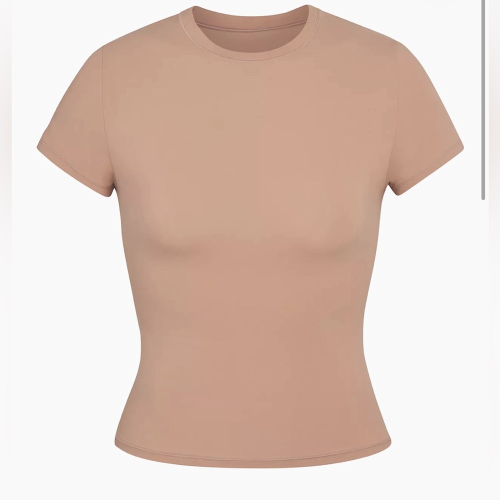 SKIMS Fits Everybody T-Shirt - Sienna S